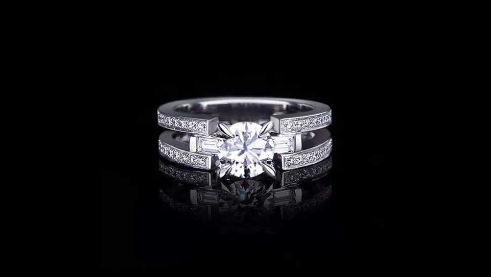 Metropolis 1.00ct Round Diamond Engagement Ring