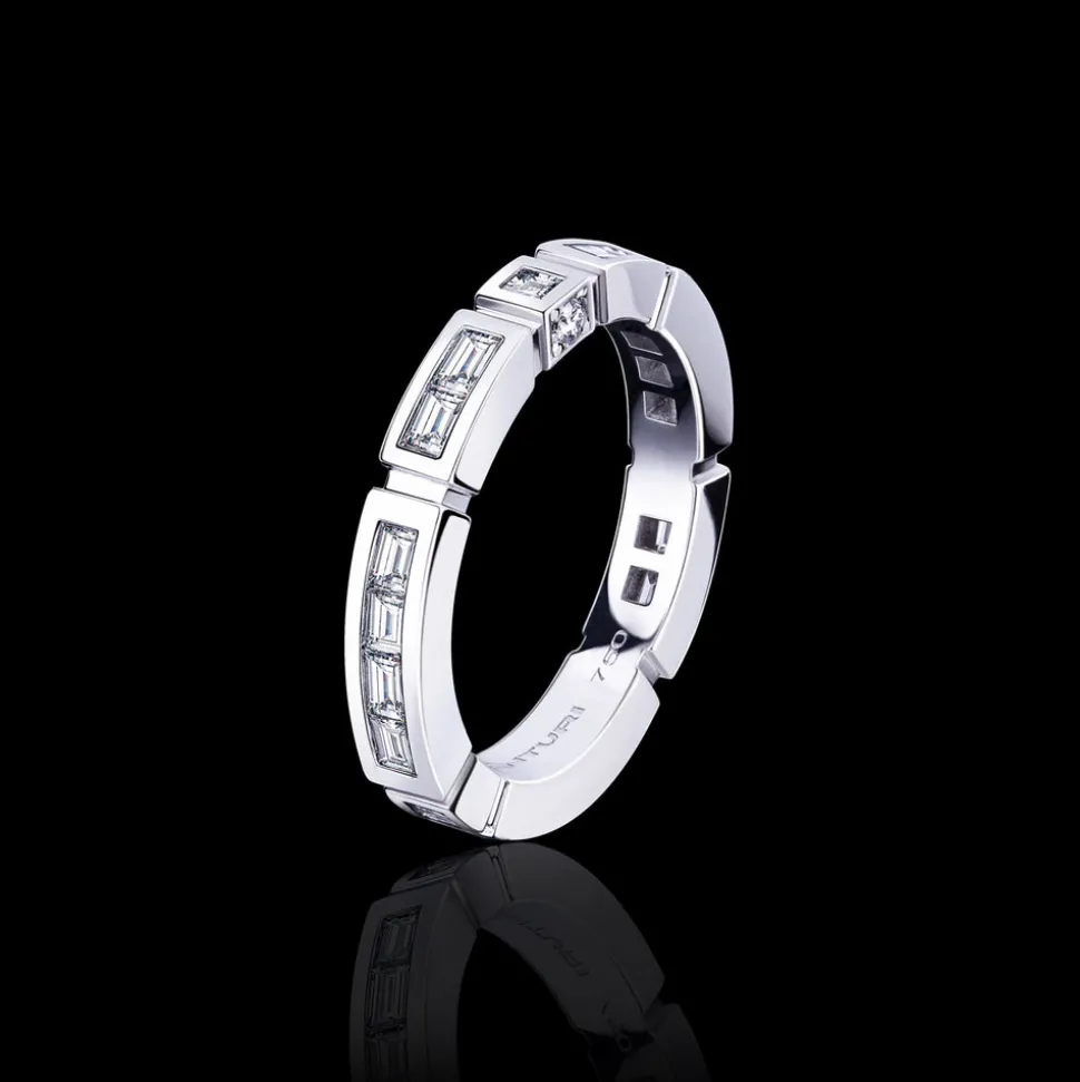 Regina 3mm Ring (Baguette Diamonds)