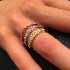Regina 2.5mm Ring (Diamonds)