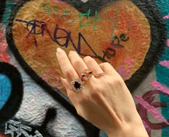 Regina Single Link Ring (Diamonds and Australian Black Sapphires)