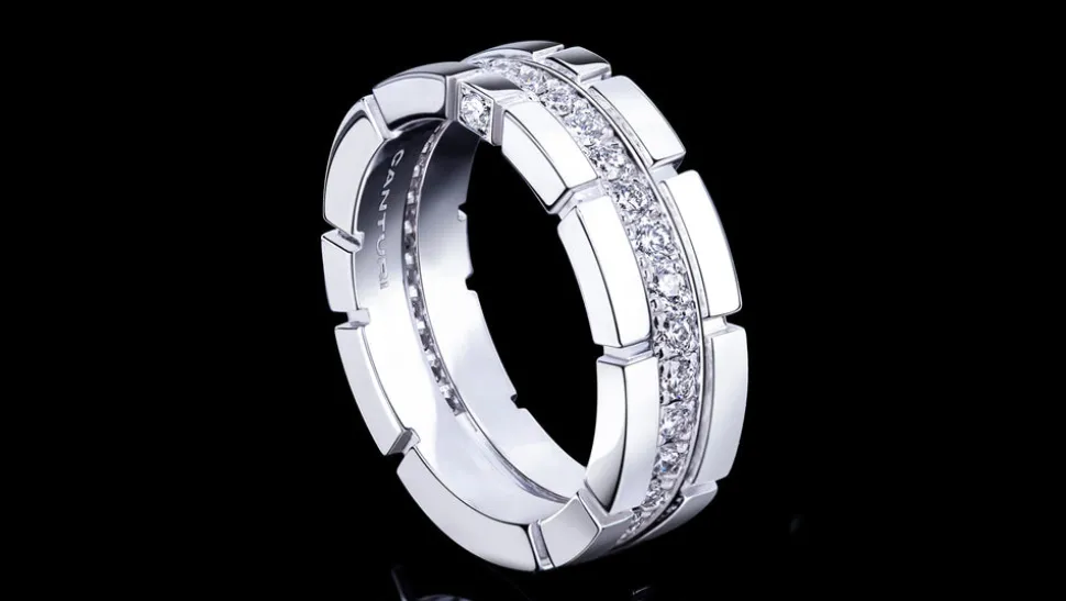 Regina Single Row Diamond Ring
